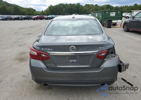 2018 Nissan Altima 2.5 z USA, uszkodzony, nr VIN 1N4AL3AP6JC124160